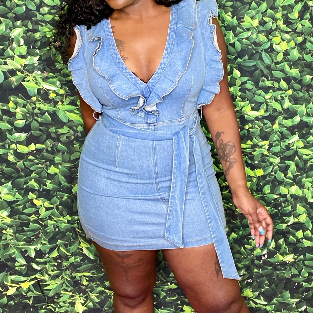Ruffled denim bodycon dress (brand new)